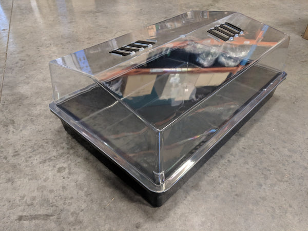 PROP - 64 - LID LARGE SOLID PERSPEX LID 555 X 385 X 110MM image 0