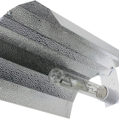 ULTRA-LITE LARGE 640MM X 460MM SILVER image 0
